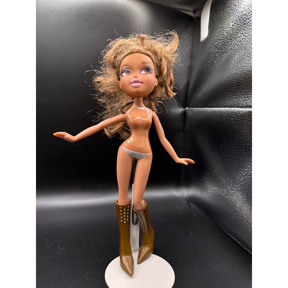 Bratz MGA 2001 Yasmin doll likely custom- Read